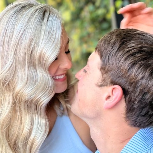 Meet your Posher, Ansley - Picture 1 of 1